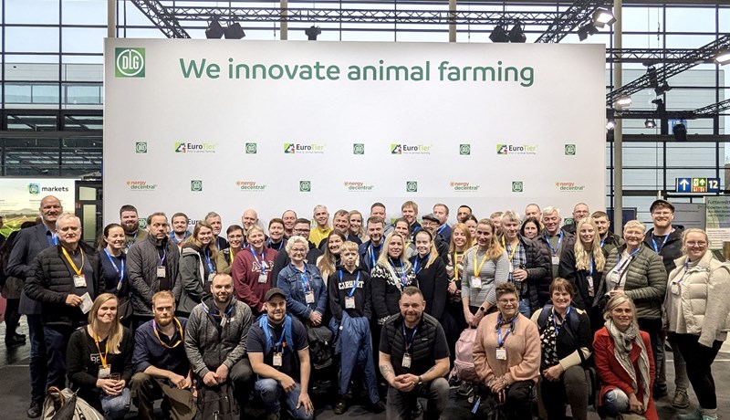 Hús tekið á þýskum bændum