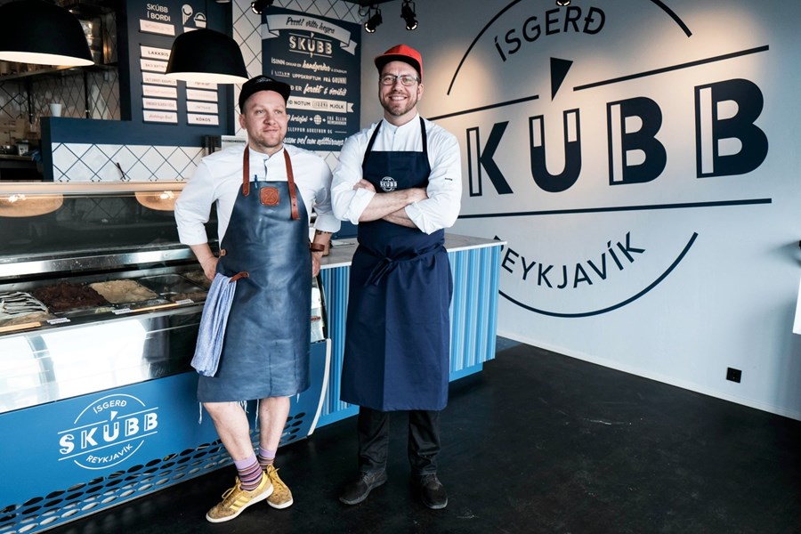 Hjalti Lýðsson og Karl Viggó Vigfússon eru báðir lærðir konditor og chocolatier og eiga Ísgerðina Skúbb.