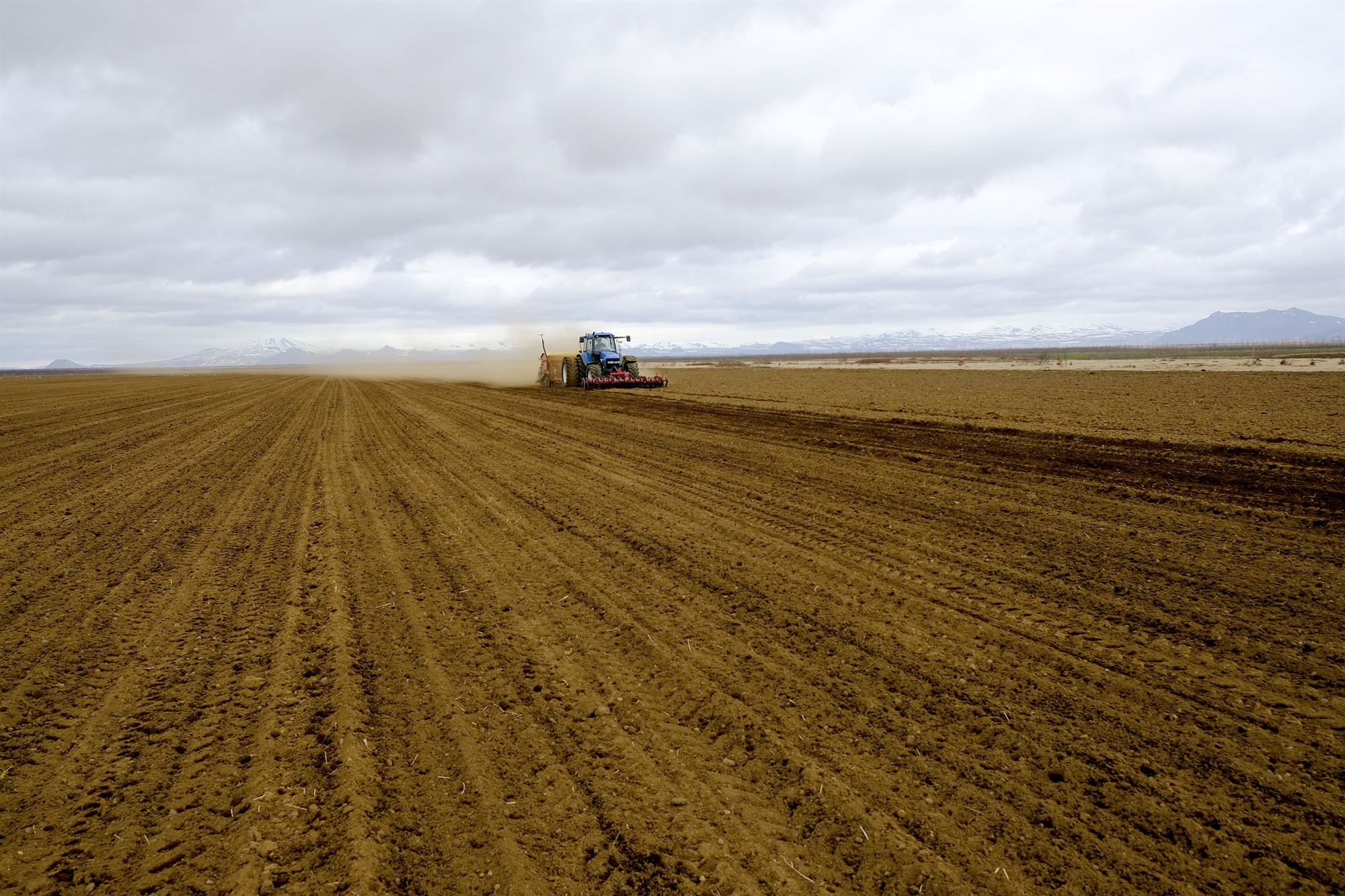 Greitt verður 65% álag