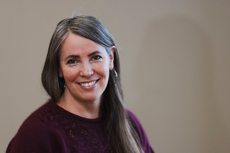 Edda Kristín er nýr blaðamaður á Bændablaðinu.