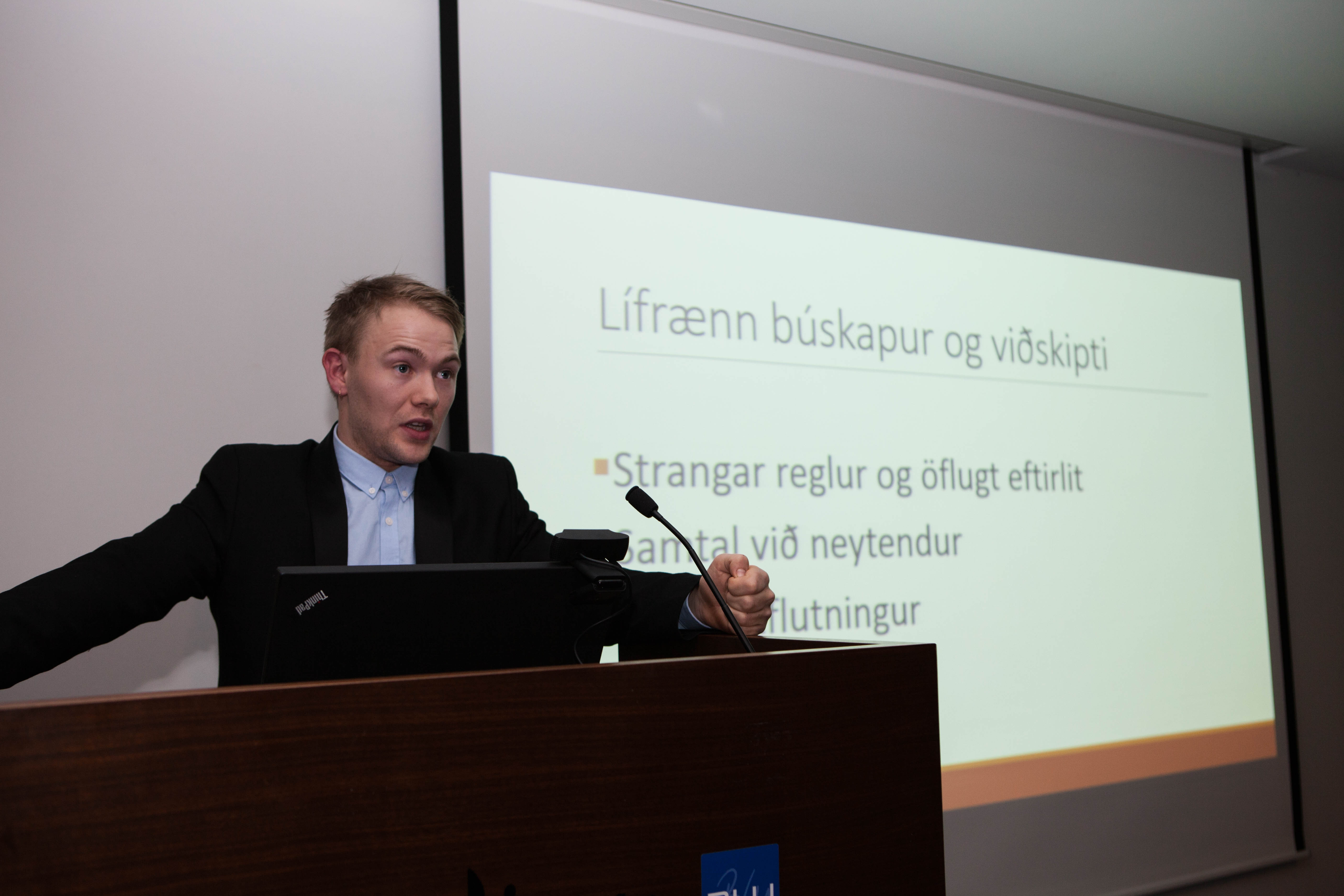 Félagsleg vandamál eru orsök vanrækslu á dýrum