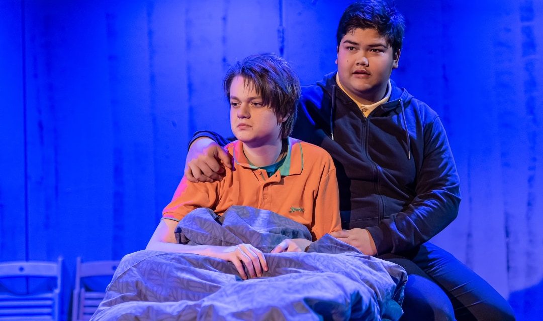 Ekki um ykkur! Verk Leikfélags Menntaskólans á Ísafirði