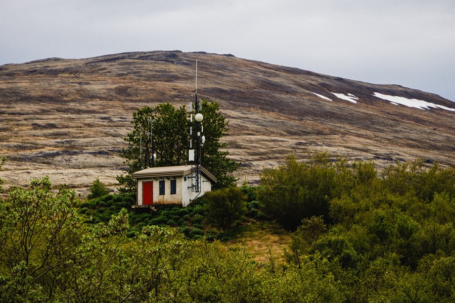 Farsímasendir í Hvalfirði. 