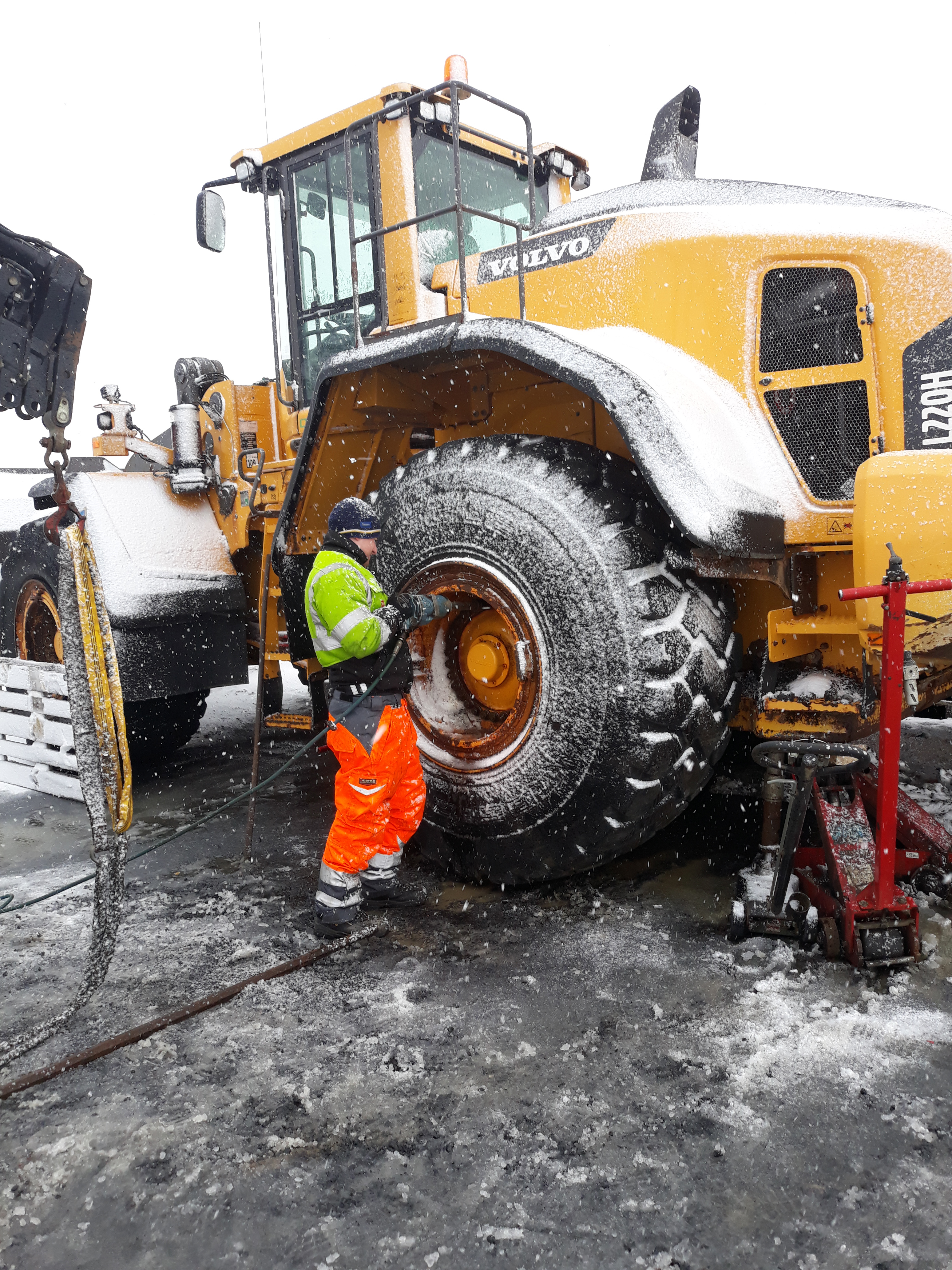 Nýtt ár byrjar á að skoða ýmsar hættur, reglur og annað gagnlegt