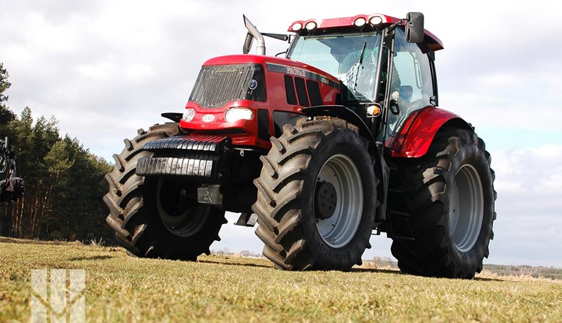 Hefja sölu á landbúnaðartækjum frá Pronar í Póllandi