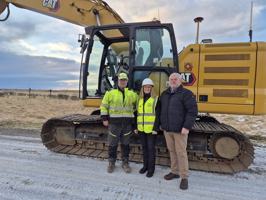 Fyrsta skóflustungan að nýrri íbúðabyggð við Þingborg í Flóahreppi var tekin nú í janúar og framkvæmdaleyfi gefið út í kjölfarið fyrir gatnagerð og lagningu veitna.