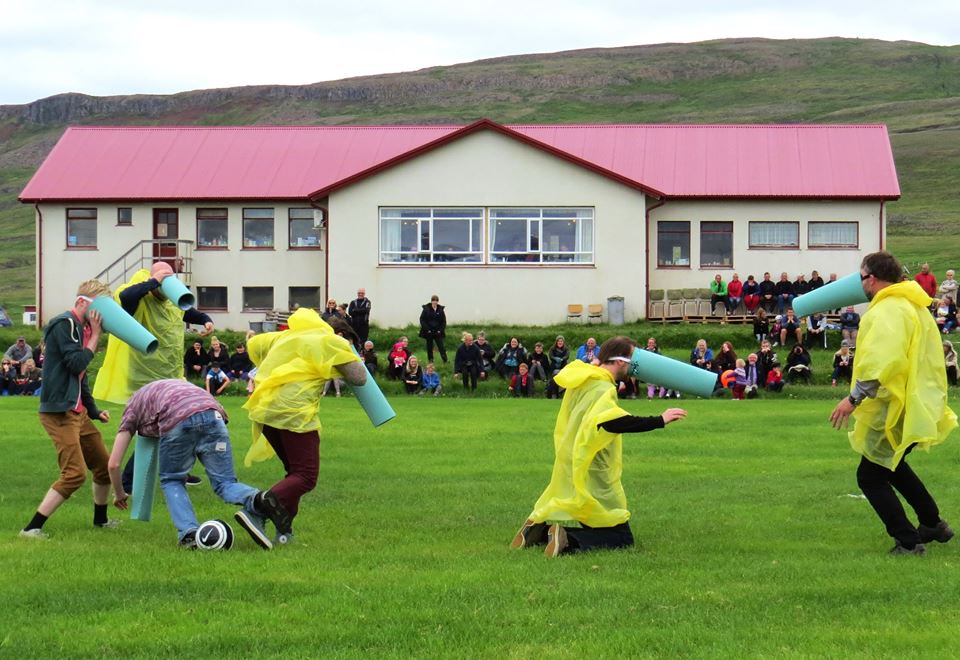 Furðuleikar á Ströndum - BBC verður á staðnum