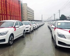 Dongfeng Motor í Kína kynnir 50 bíla til sýnikennslu með „fastkjarna“ rafhlöðum