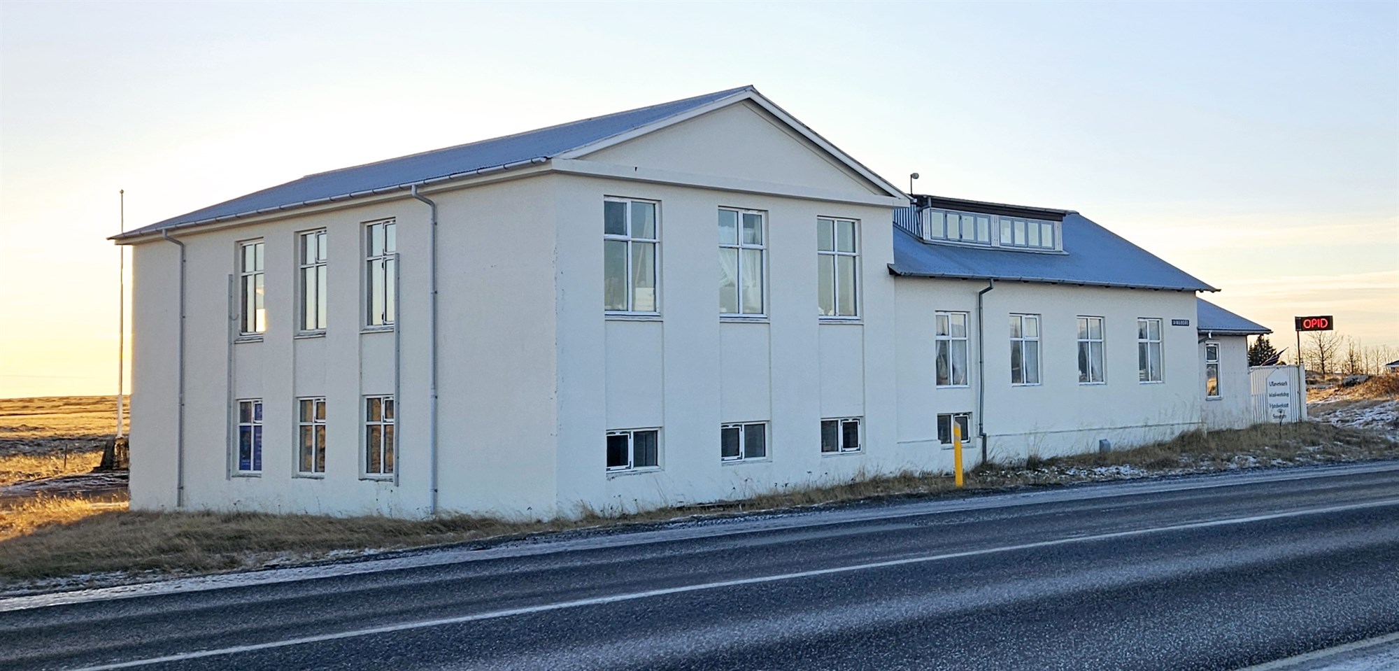 Vilja fá Gömlu Þingborg gefins