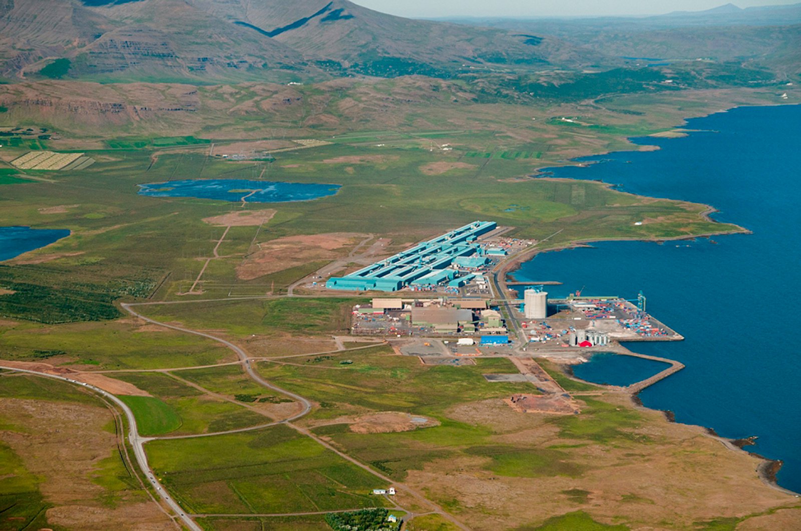 Mótmælt að Norðurál hafi áfram eftirlit á eigin hendi