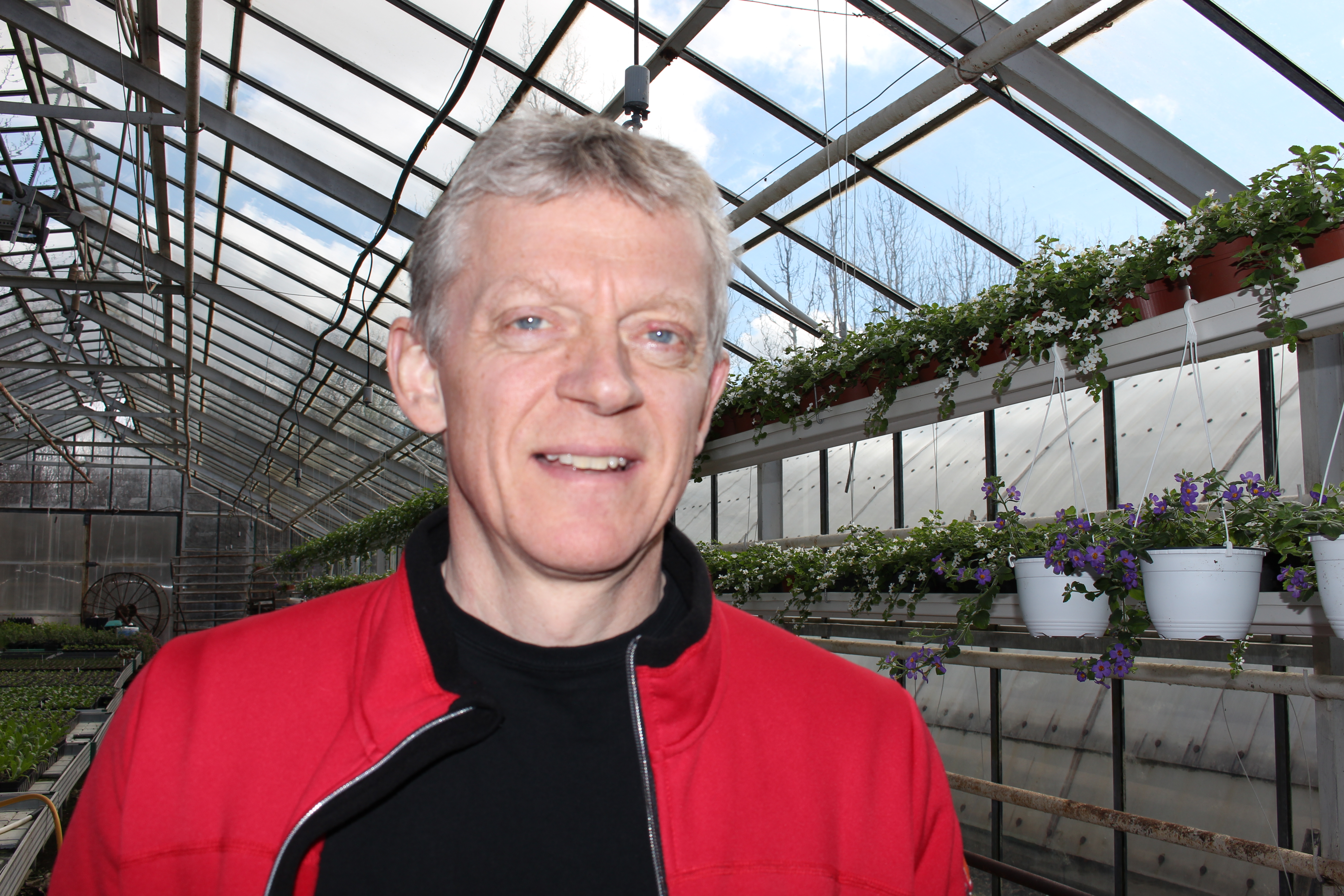 Bjartsýnn á góða uppskeru