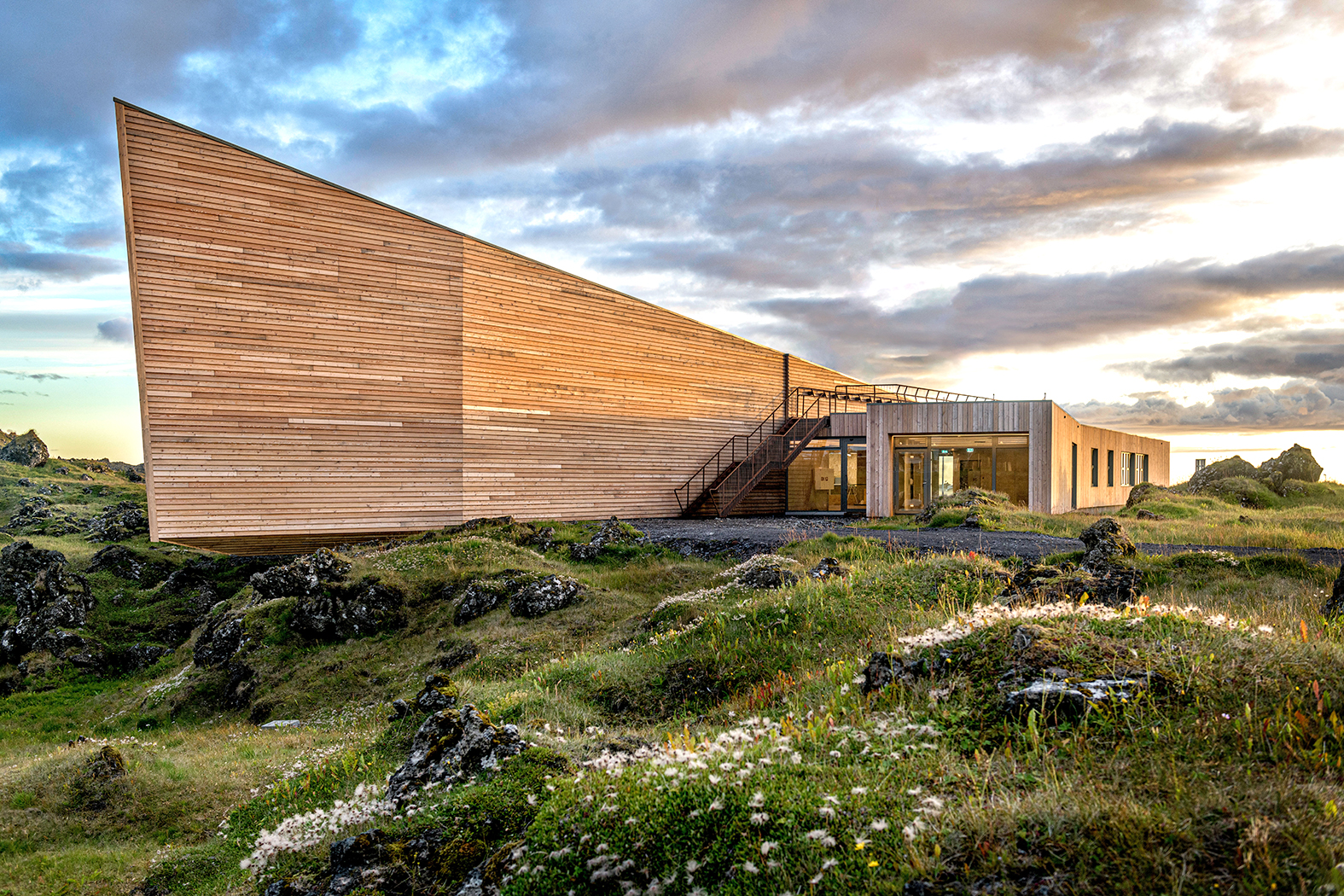 Ný þjóðgarðsmiðstöð opnuð á Hellissandi