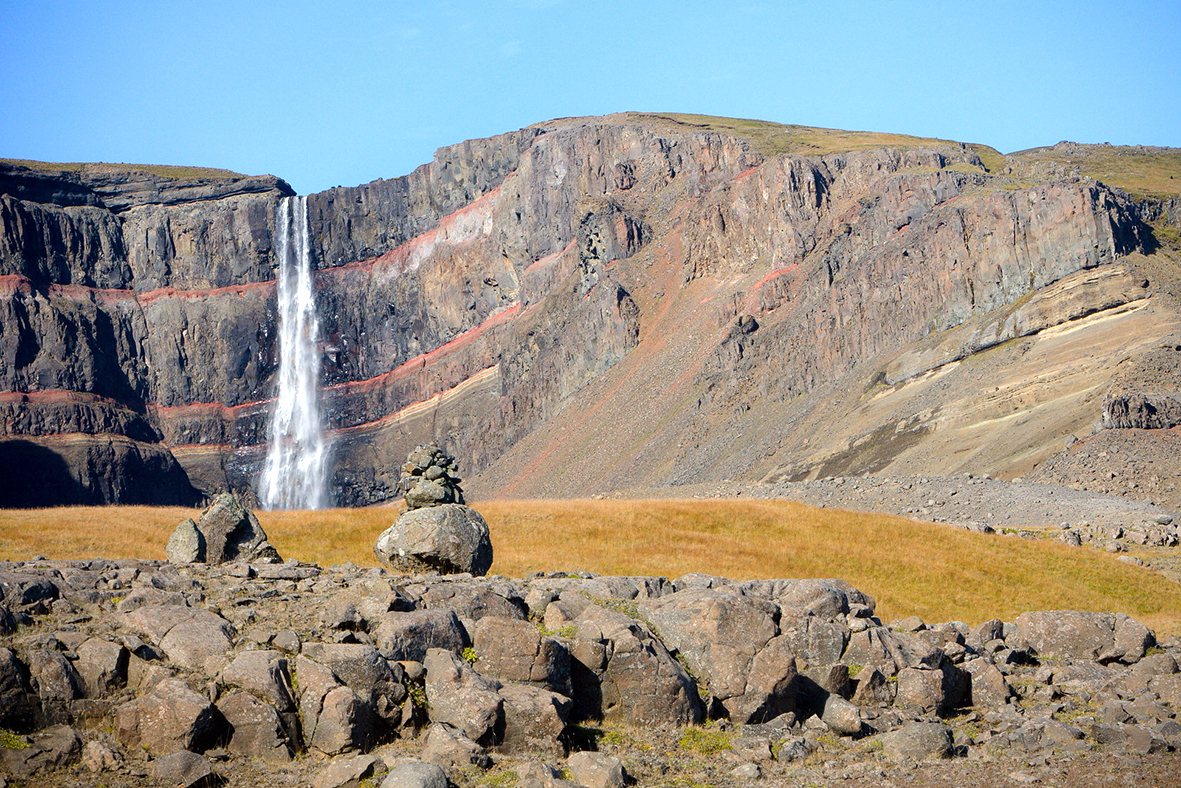 Sífellt fleiri vilja skoða Hengifoss