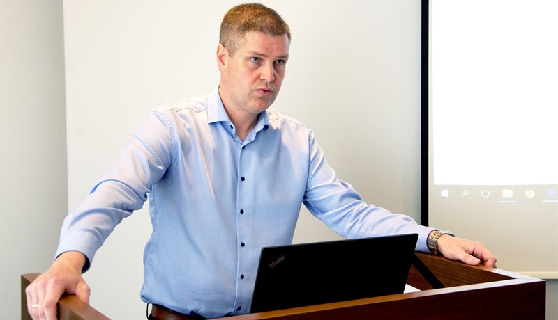 Vill að tollasamningar við ESB verði endurskoðaðir