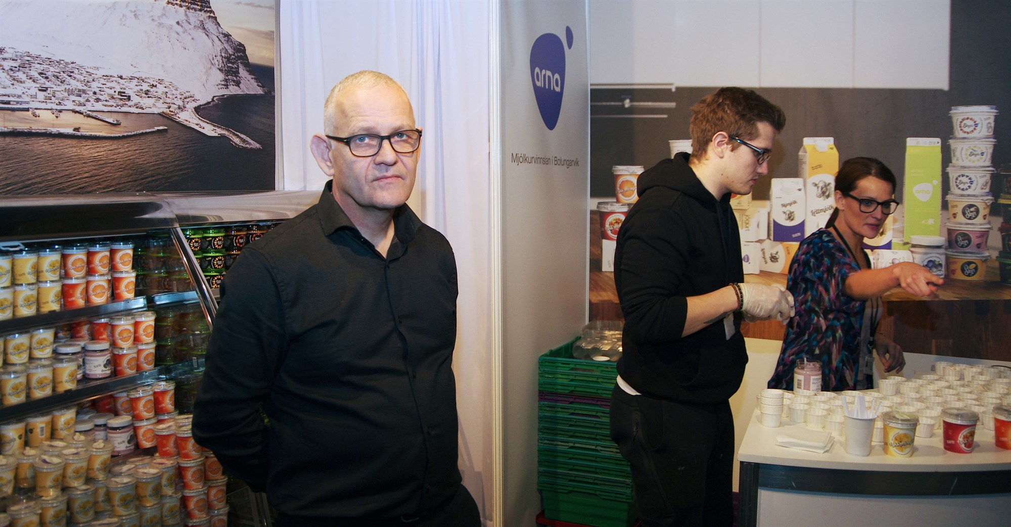 Lóðrétt jarðarberjaræktun á sex hæðum í húsnæðinu