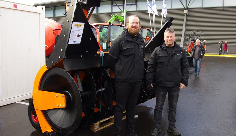 Metsala á snjóblásurum í haust og greinilega búist við hörðum vetri