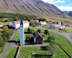 Varað við veikingu Hólastaðar og Háskólans 