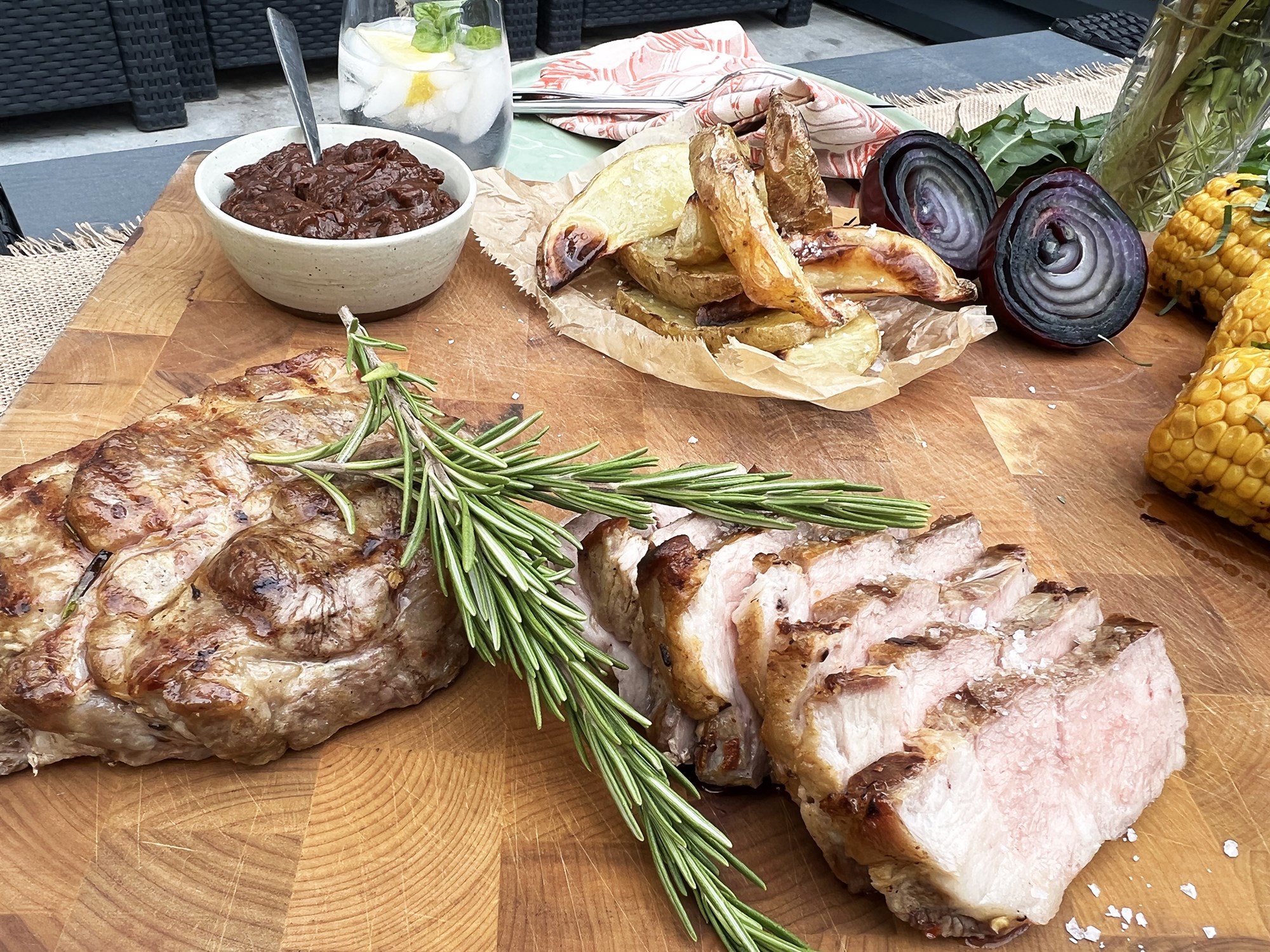 Grillaður grísahnakki fyrir fjóra