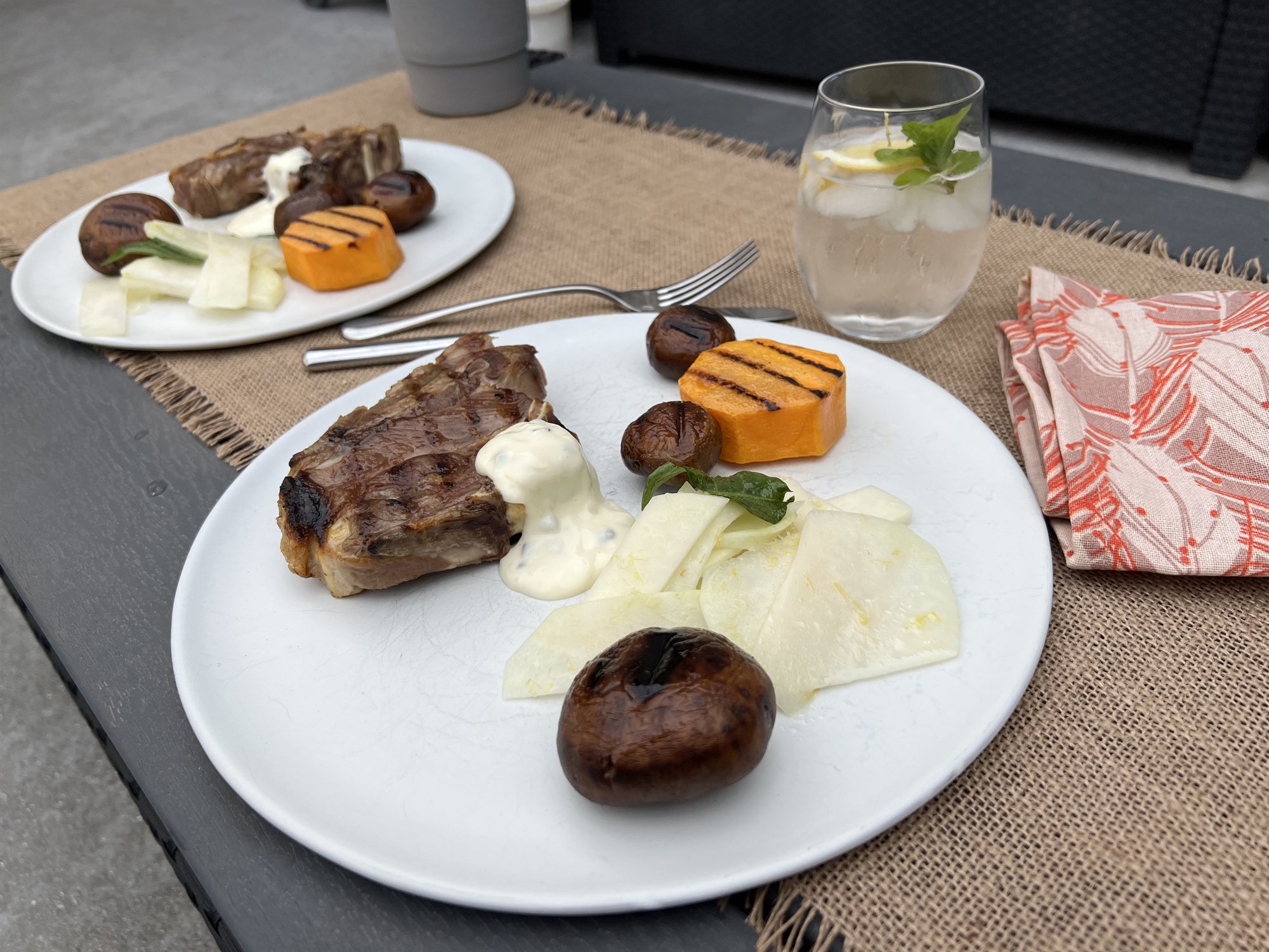 Grillaðar lambaframhryggjarsneiðar