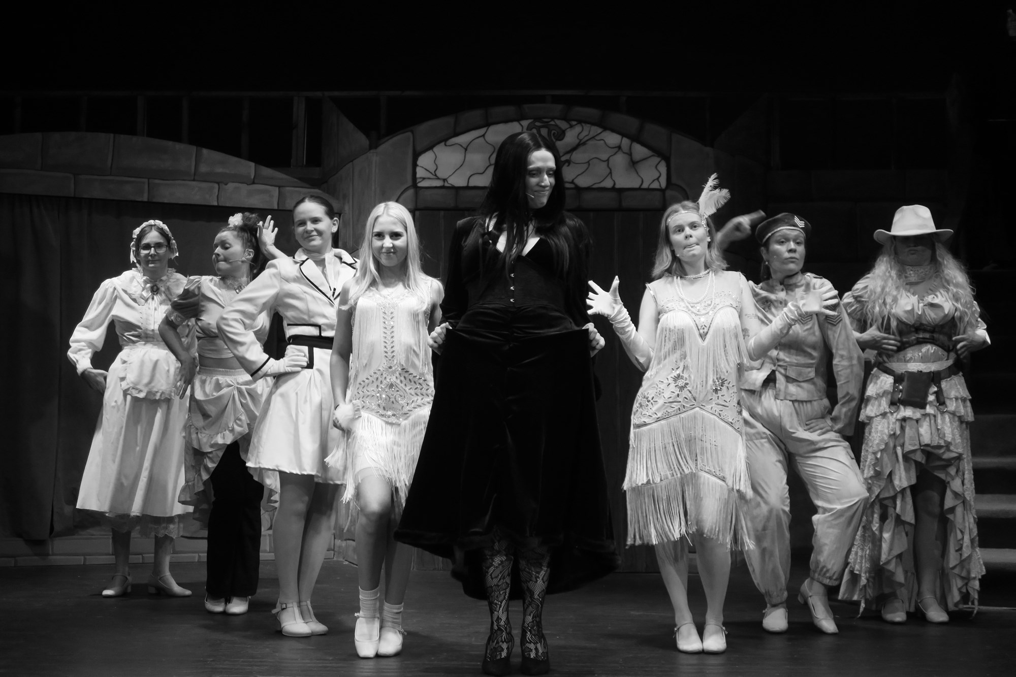 Addams-fjölskyldan mætt á svið