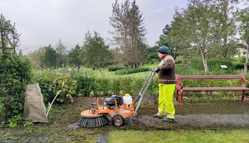 Viðhald á hellulögnum