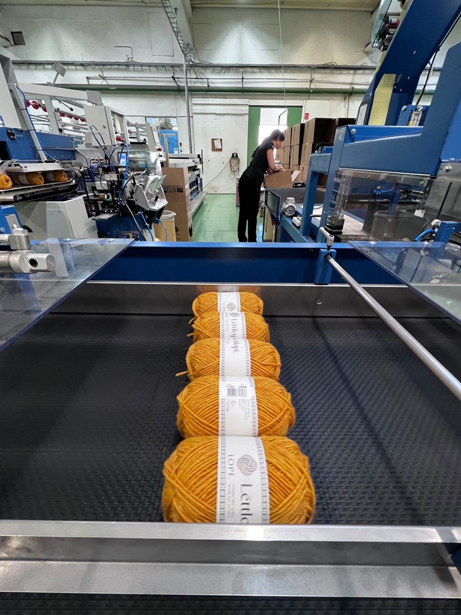 Mikill samdráttur í sölu á handprjónabandi er ein helsta ástæðan fyrir rekstrarvanda Ístex.