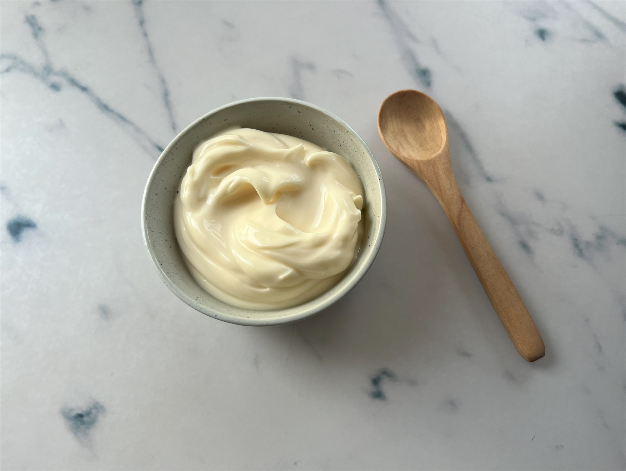 Með majónesi skal land byggja