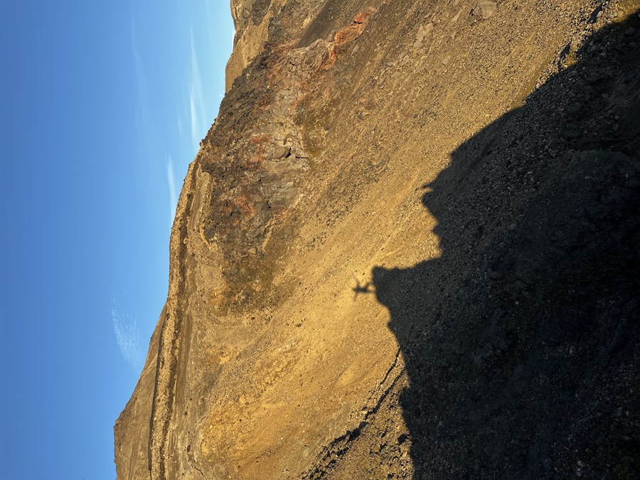 Við höfum val um að standa með þessum fjársjóði, og nú sem aldrei fyrr er nauðsynlegt að fleiri stígi upp og velji verndun í verki.