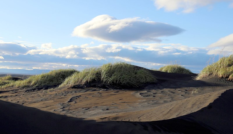 Stutt myndbönd studd ítarefni munu einkenna Umhverfisbankann