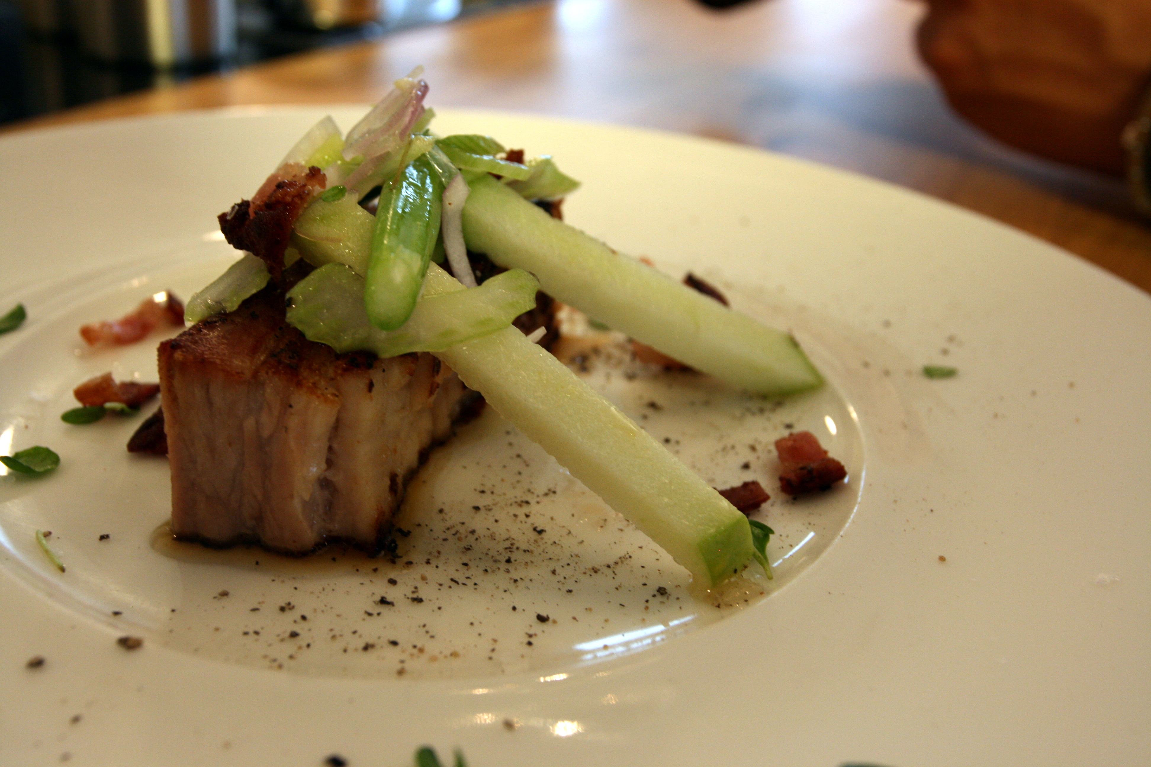 Sala á íslensku svínakjöti jókst lítillega í maí