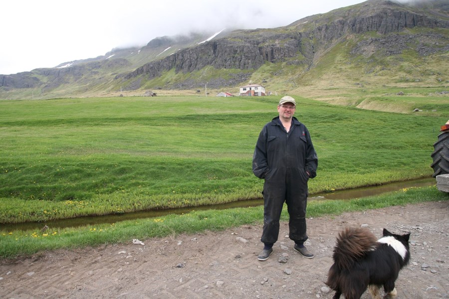 Guðlaugur Agnar Ágústsson, útvegsbóndi í Steinstúni í Norðurfirði.