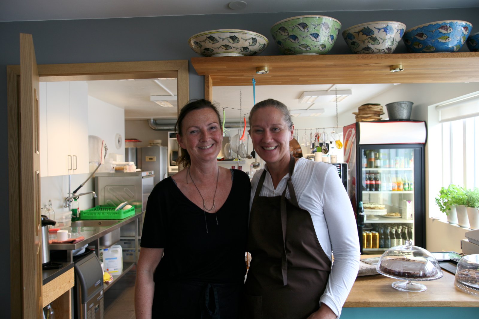 Matsala, kaffih&#250;s og bar