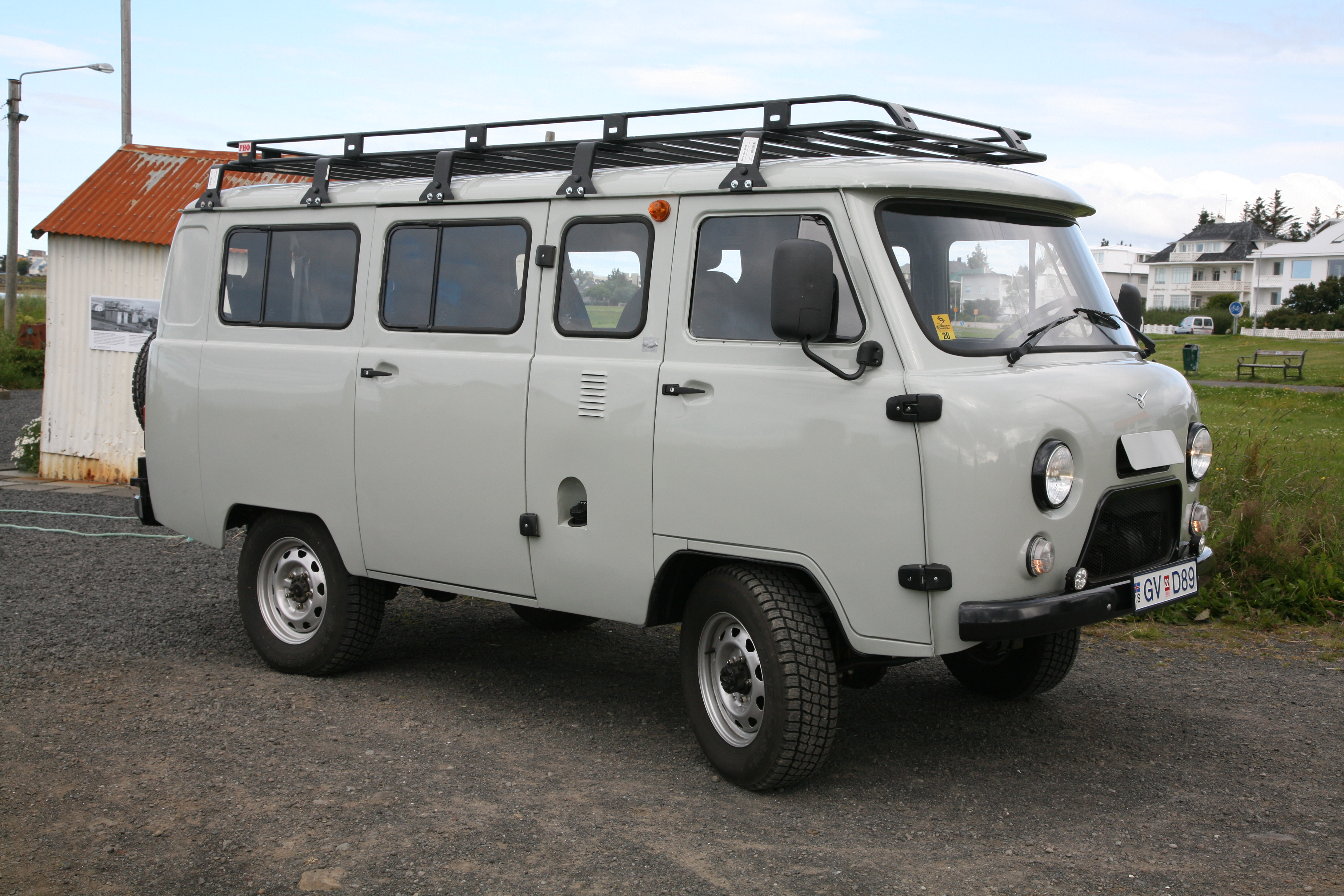 Rússinn er kominn til landsins!