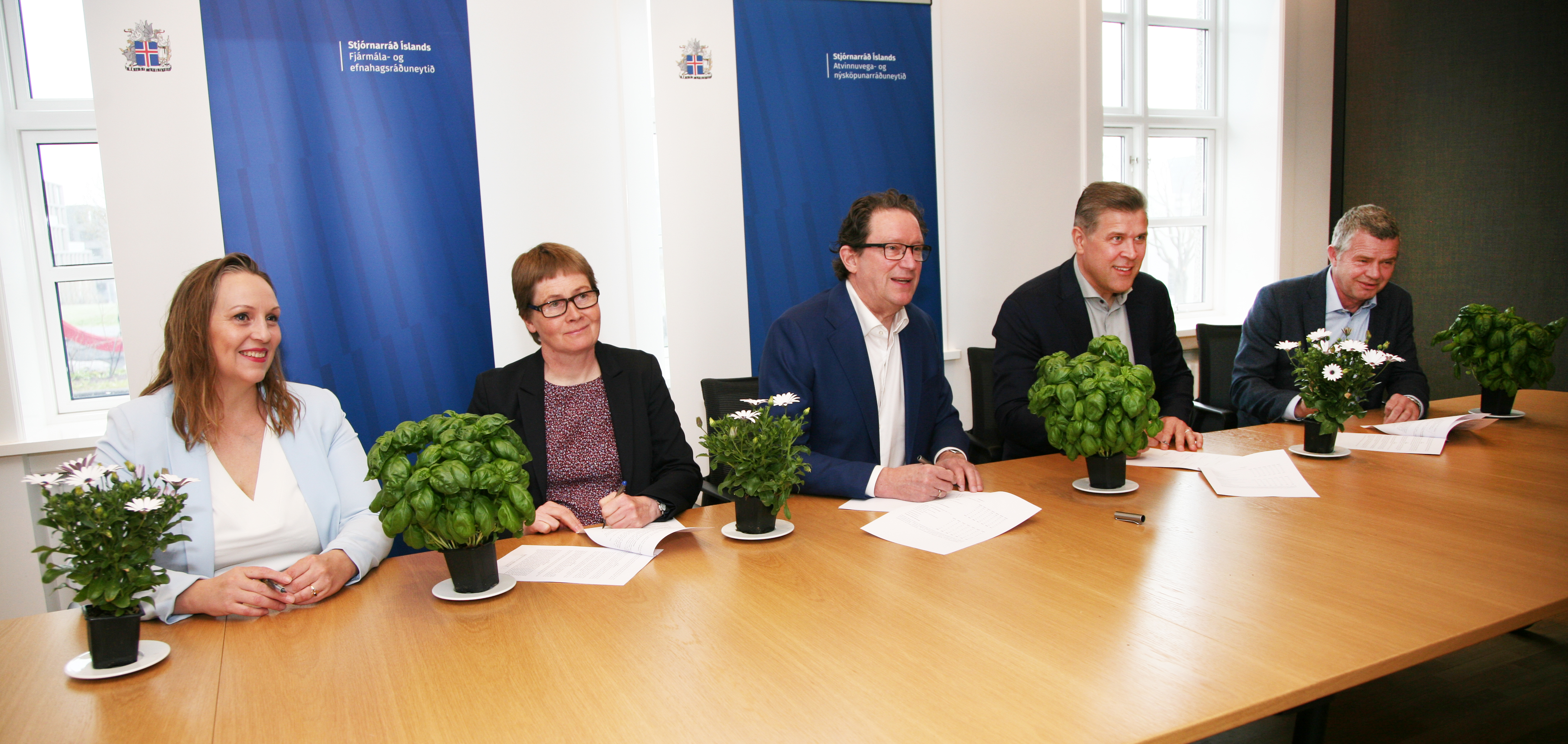 Nýendurskoðaður samningur garðyrkjubænda