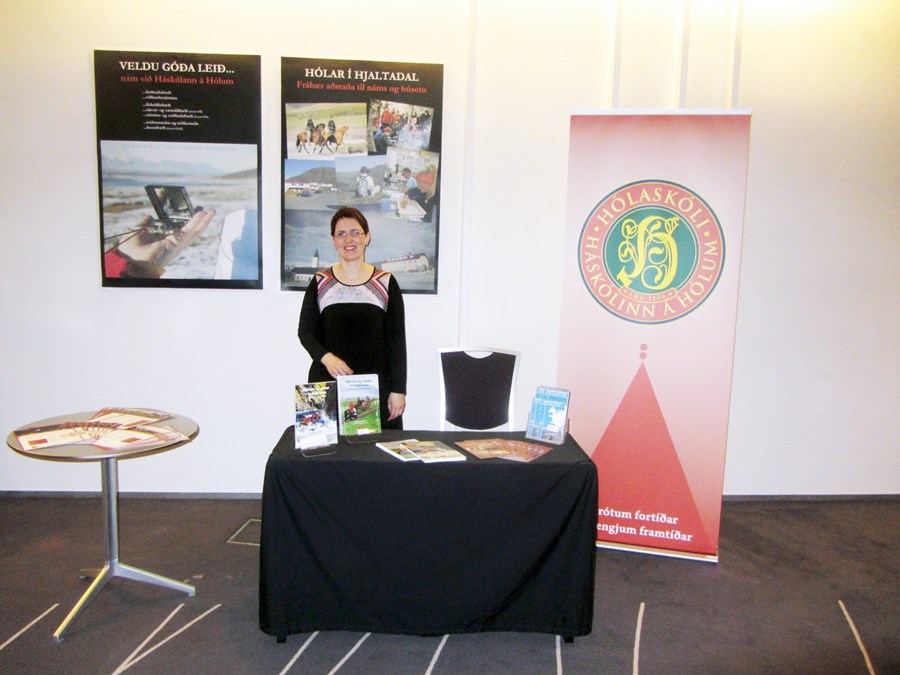 Ingibjörg Sigurðardóttir er höfundur bókarinnar.