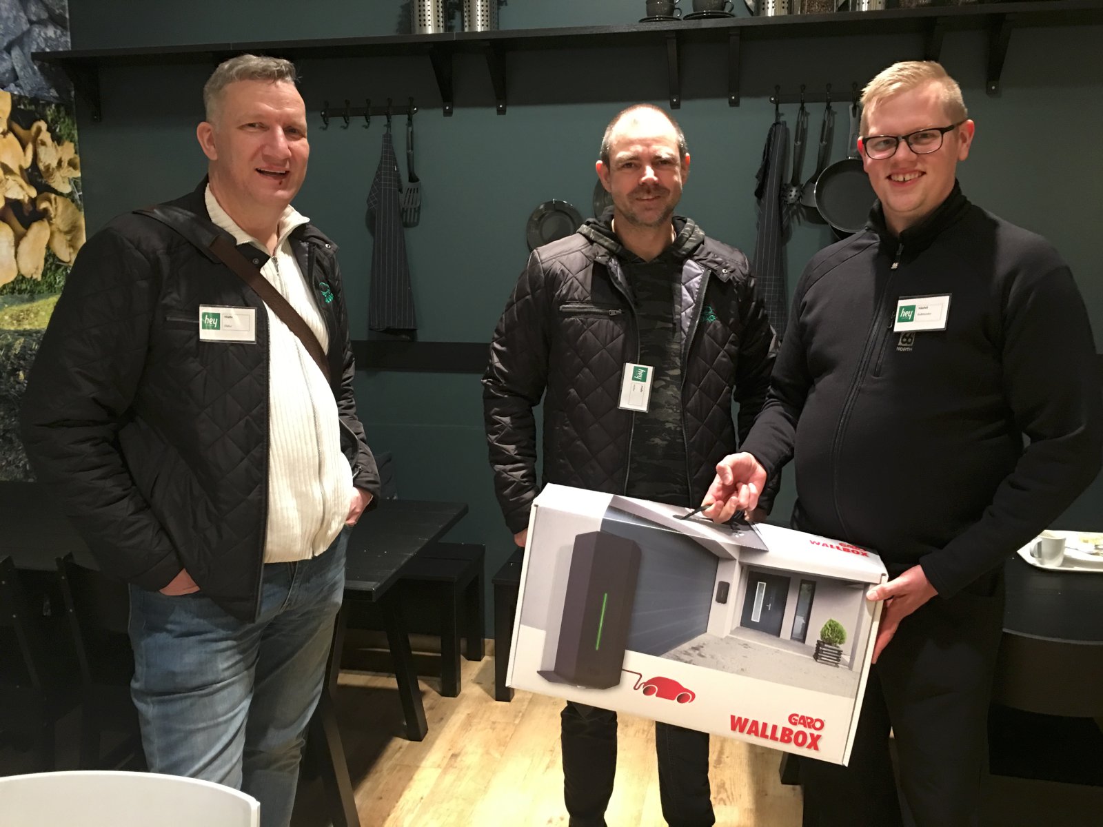 Bændur bjóða upp á hleðslu í hlaði