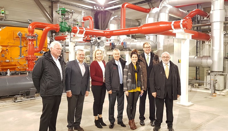 Ný súrefnis- og köfnunarefnisverksmiðja tekin í notkun í Vogum á Vatnsleysuströnd