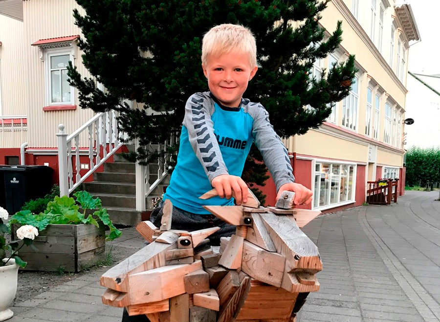 Er mikið búinn að vera í sveitunum mínum