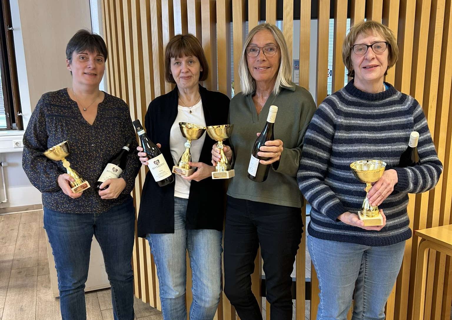 Færeysku öldungarnir átu Íslendingana