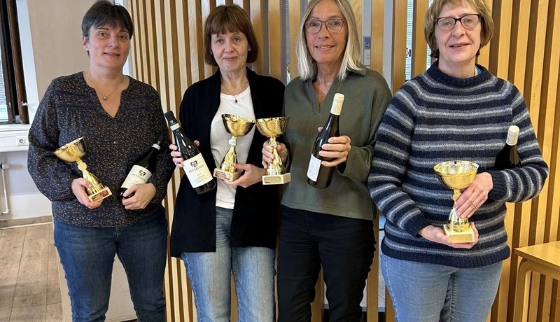 Færeysku öldungarnir átu Íslendingana