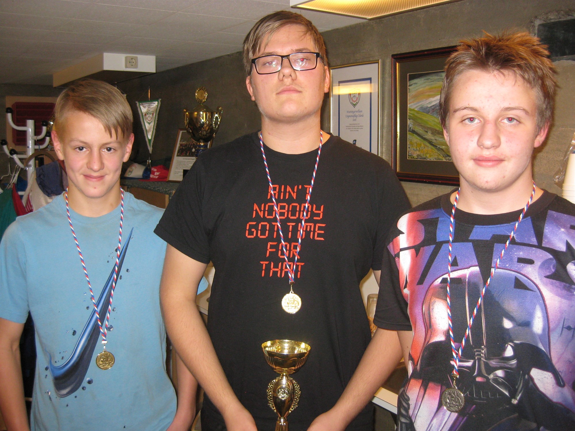 Drottingarfórn fyrir mát ... aftur