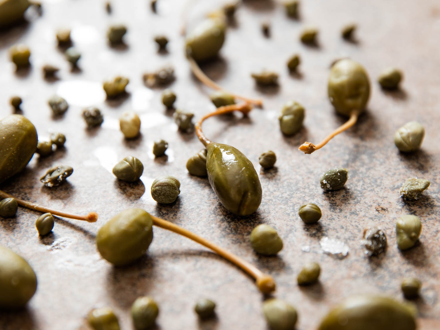 Kapers eru bragðmiklir blómhnappar