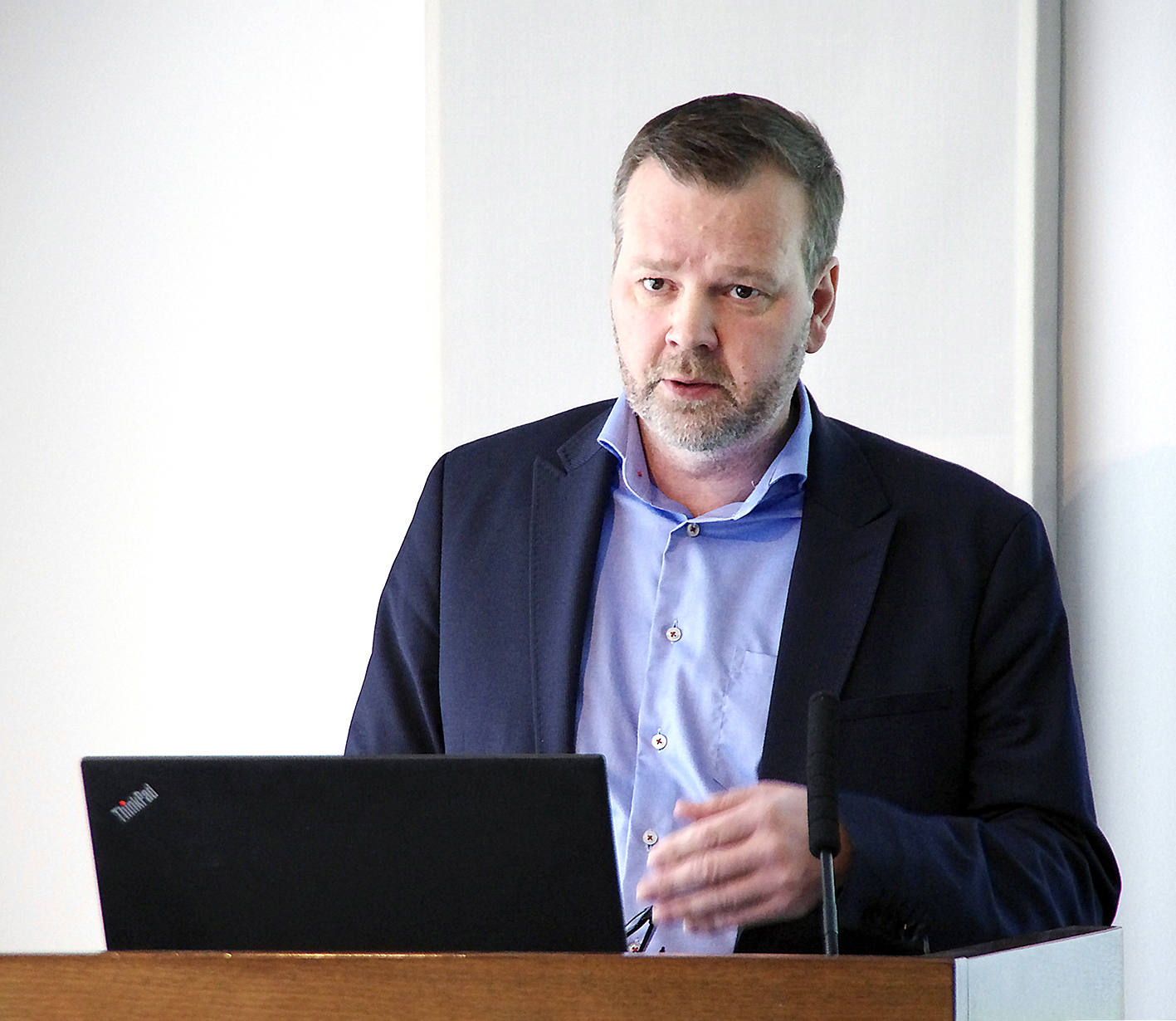 Hærri rekstrarkostnaður með auknum umsvifum