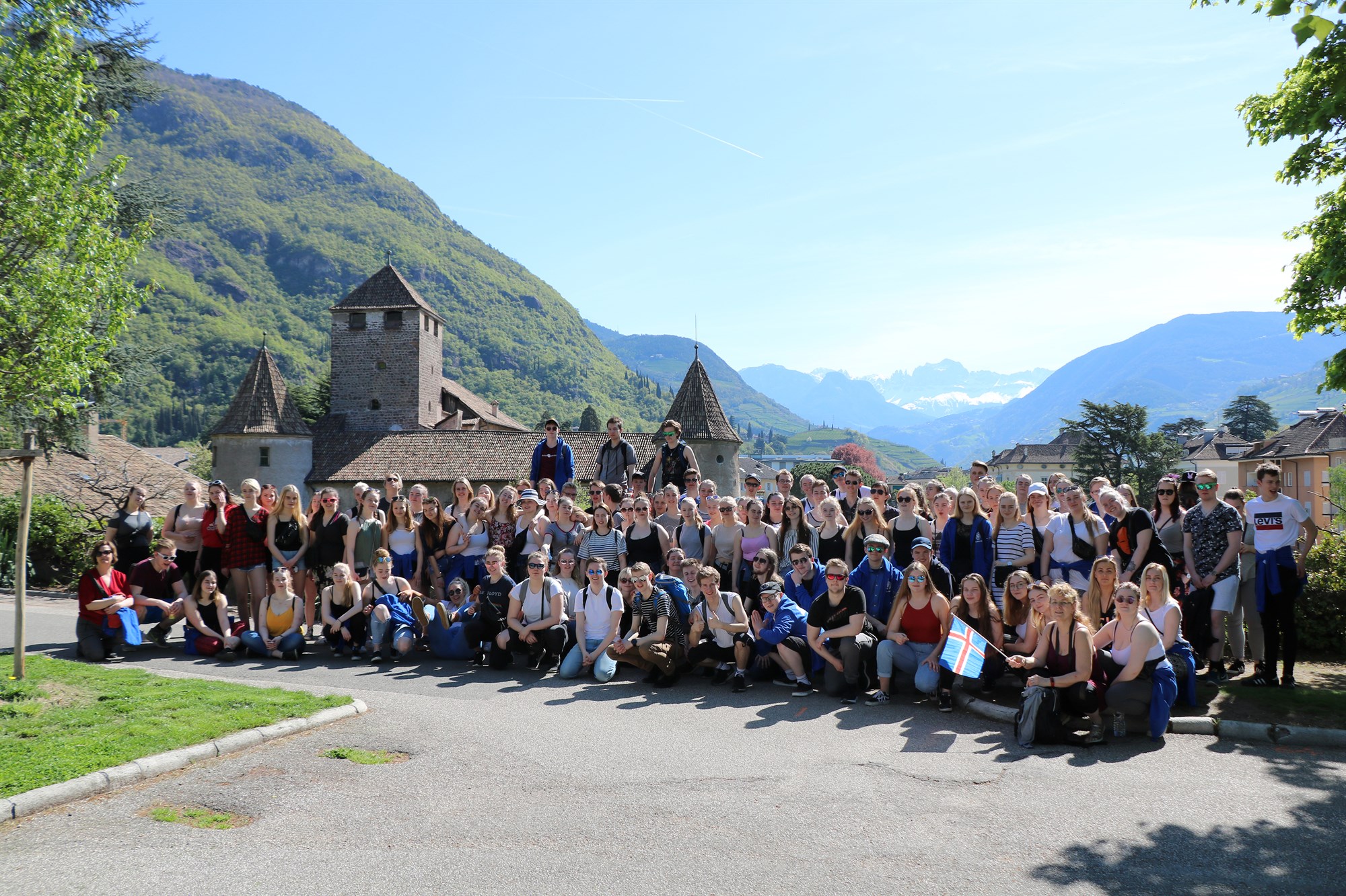 Landsbyggðarskóli með ríkar hefðir og afar góðan kór