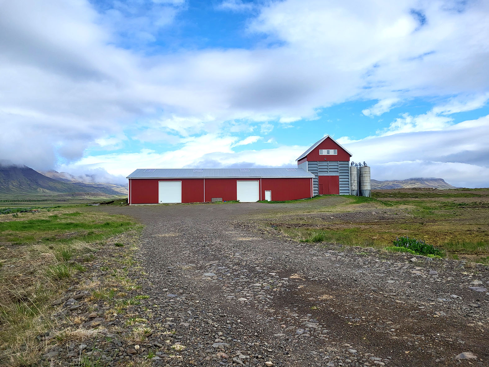 Bændur kaupa þurrkstöð