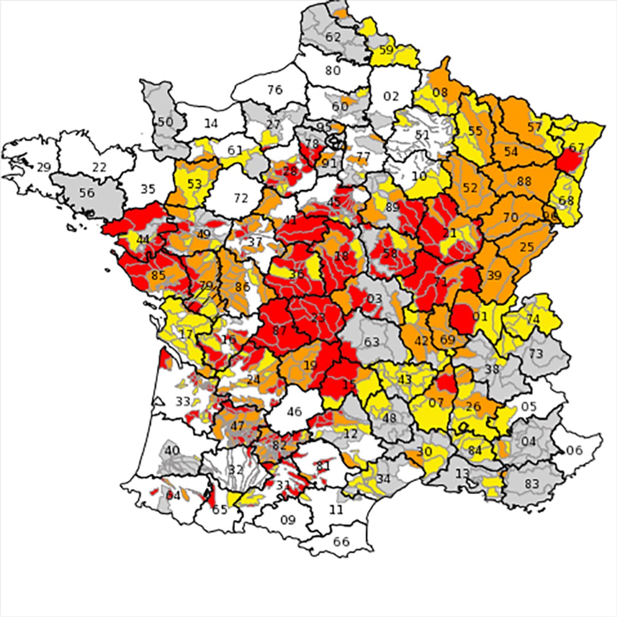 Mestu þurrkar í 250 ár - þrumuveður fylgdi í kjölfarið