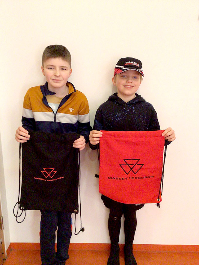 Massey Ferguson til skreytinga