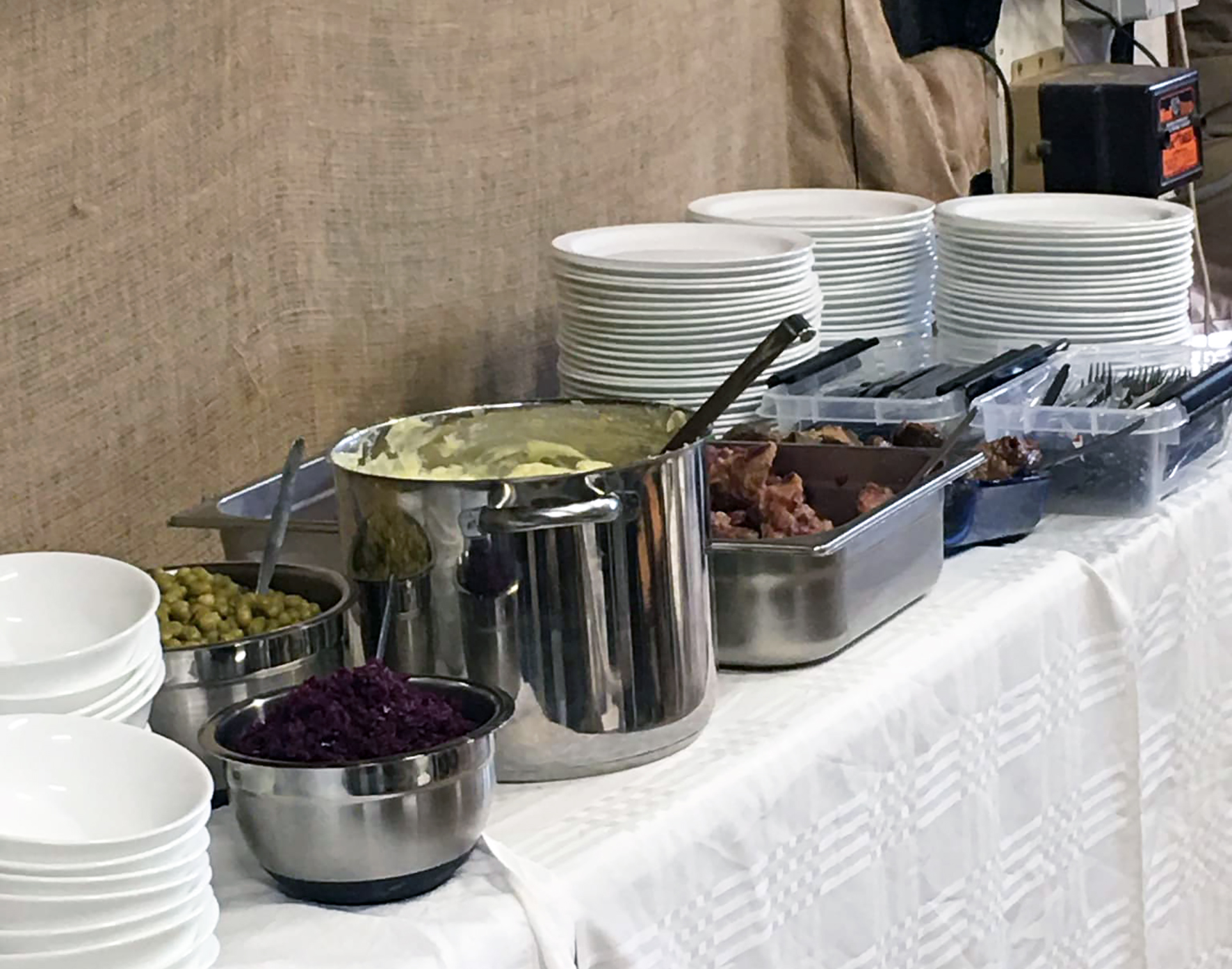 Buðu hestamönnum í saltkjötsveislu