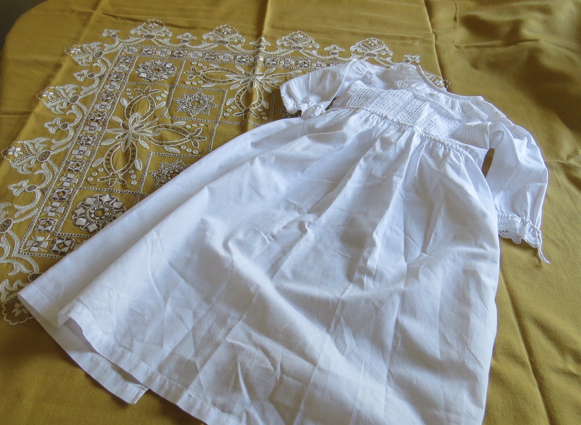 Saumaskapur unninn með nál hafinn til vegs og virðingar