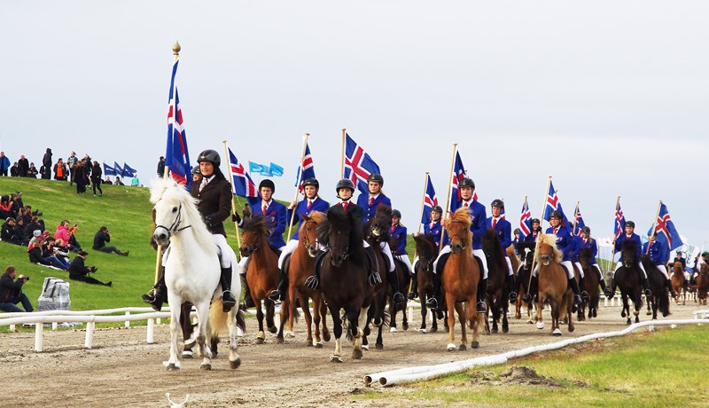Undirbúningur gengur vel og miðasalan komin á skrið